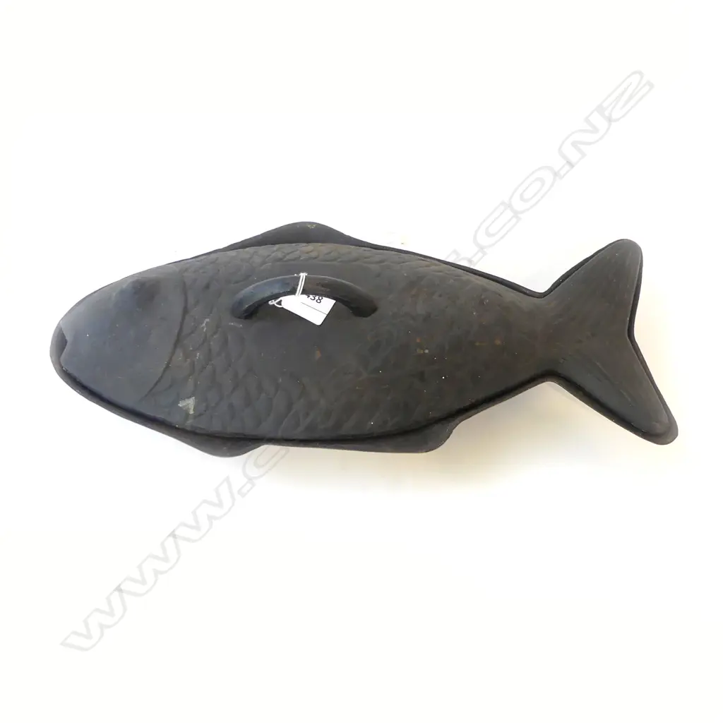 CAST IRON LIDDED FISH COOKER L.440mm Image 1++