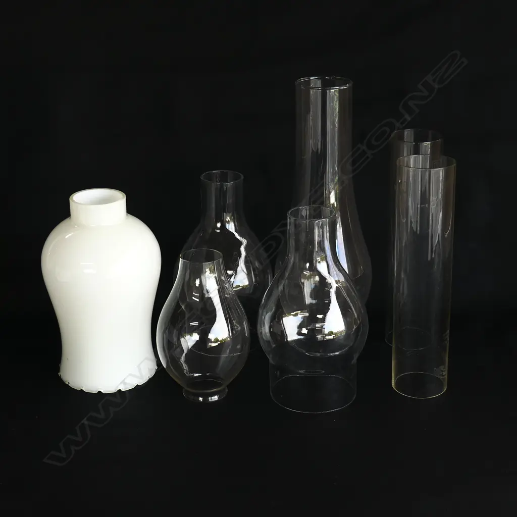 SEVEN ASST. VINTAGE GLASS CHIMNEYS FOR KEROSENE LAMPS H.17CM-25CM Image 1++