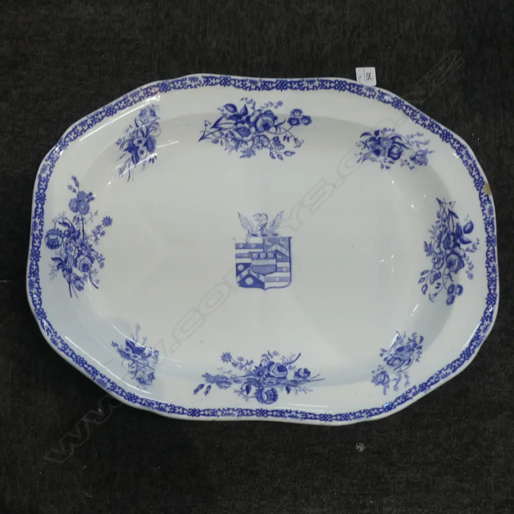 LG B/W COPELAND MEAT ASHET w. COAT OF ARMS - SMALL CHIP 415x530mm Image 1++