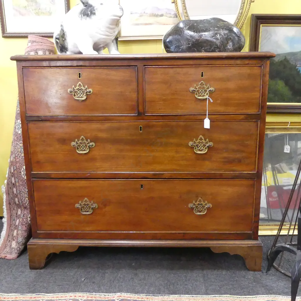 GEORGIAN MAHOGANY CHEST OF DRAWERS 925x470x835mm One leg needs reattaching Image 1++