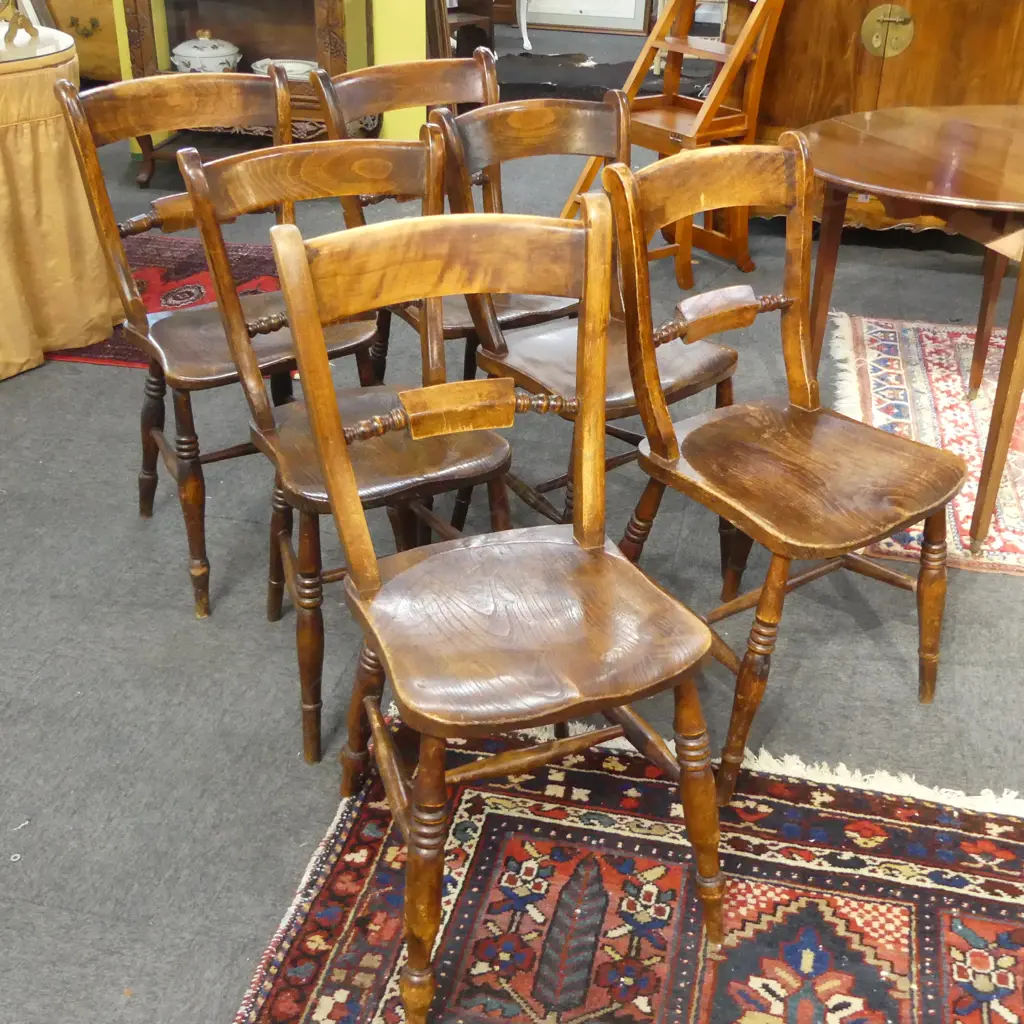 6 ANTIQUE COUNTRY STYLE CHAIRS Image 1++