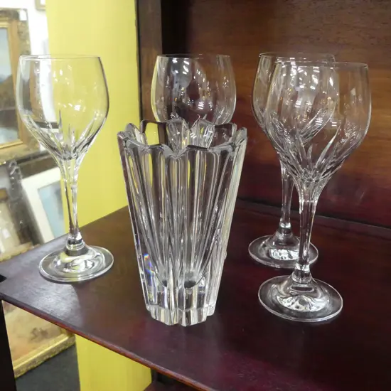 8 CRYSTAL WINE GLASSES H.190mm + ORREFORS VASE H.150mm