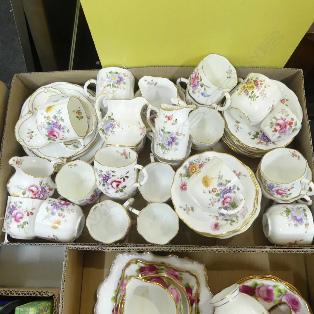 LRG COLLECTION ROYAL CROWN DERBY, ENGLISH FINE CHINA, COFFEE CUPS & SAUCERS, MILK JUGS & SUGAR BOWL ETC Image 1++