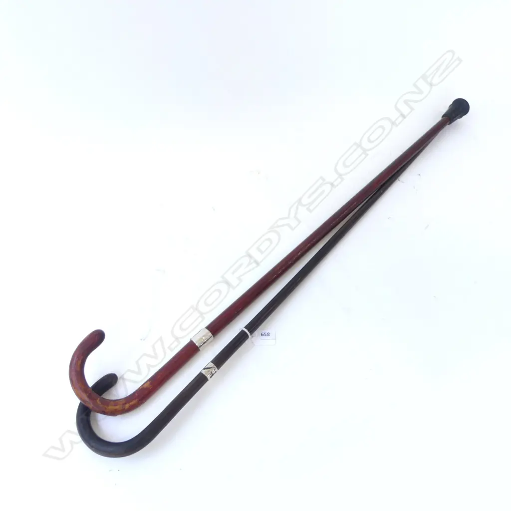 TWO WALKING STICKS WITH STERLING SILVER MOUNTS, ONE WITH HORN TIP AT BASE L.88CM Image 1++