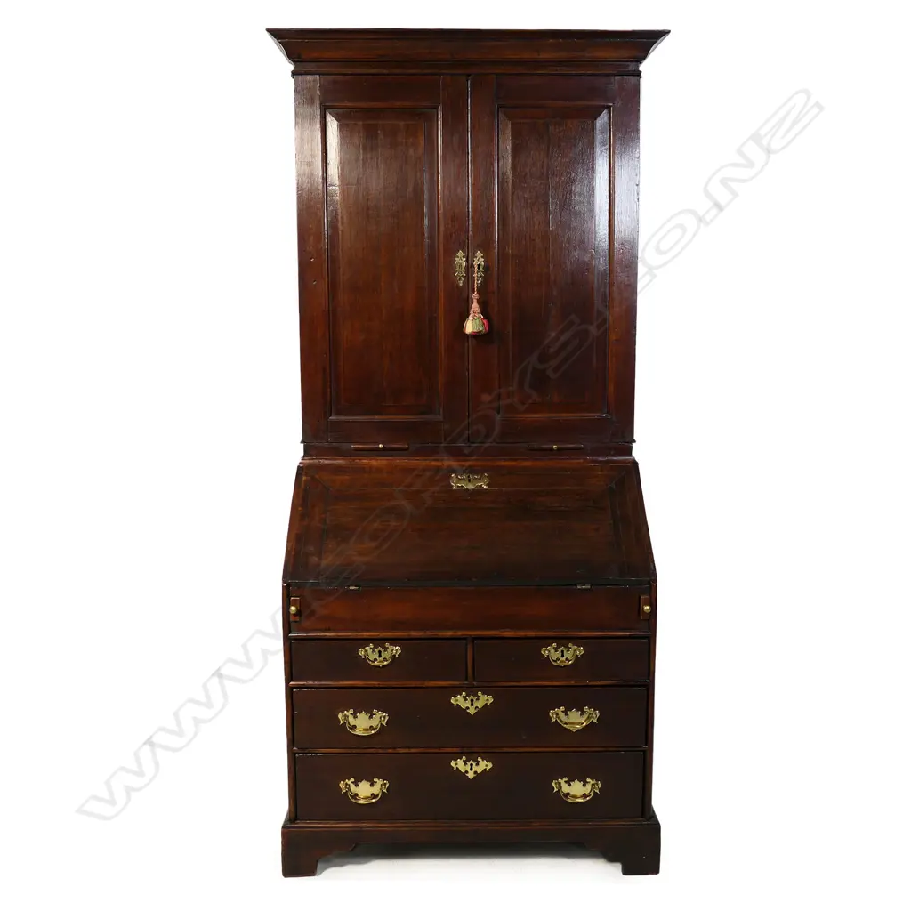 An 18thC Georgian oak bookcase bureau, Image 1++