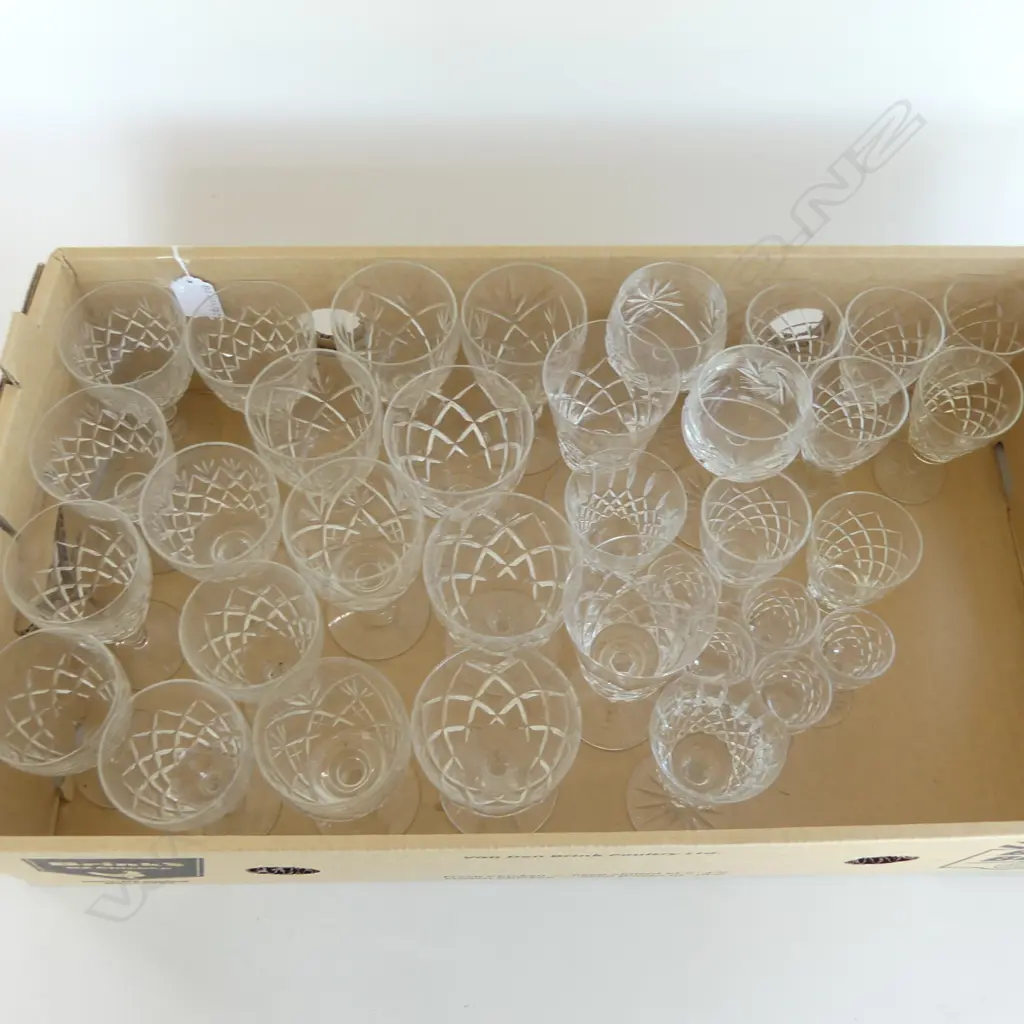 34 CUT CRYSTAL WINE & LIQUER GLASSES EDINBURGH CRYSTAL ETC Image 1++