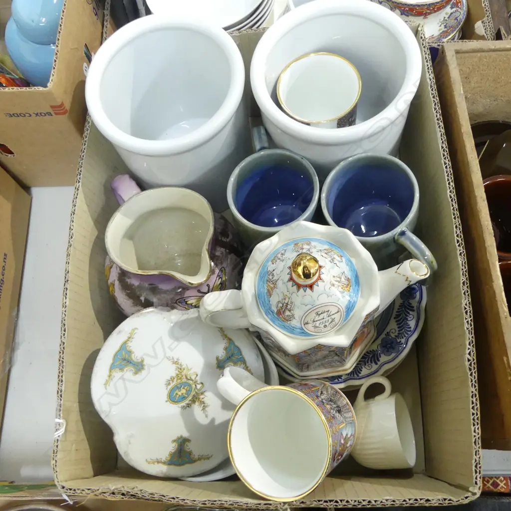 BOX LOT ASSORTED CHINA TEAPOT MUGS JUG ETC Image 1++