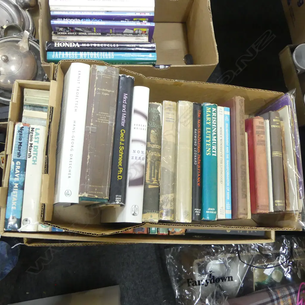 BOOKS; SPIRITUAL INTEREST Image 1++