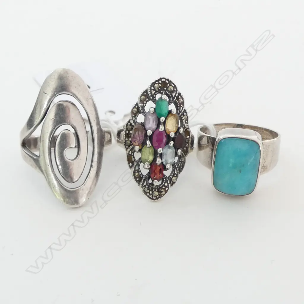 3 STG SILVER RINGS; 1 w. GEMSTONE, 18.55grms SIZE R, Q, L Image 1++