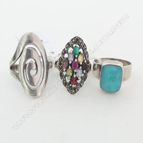 3 STG SILVER RINGS; 1 w. GEMSTONE, 18.55grms SIZE R, Q, L