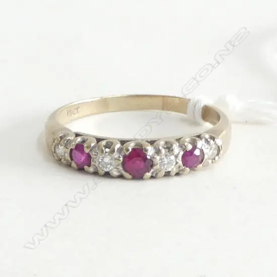 15CT DIAMOND & RED RUBY? STONE RING 3.7gms SIZE U 1/2