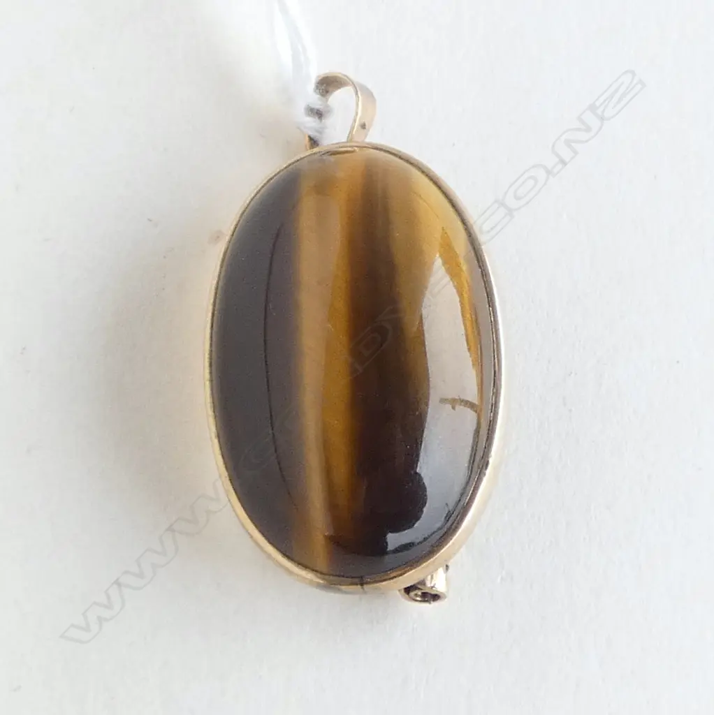 9ct GOLD mounted TIGERS EYE PENDANT with brooch fitting L.34mm 11.3gms total Image 1++