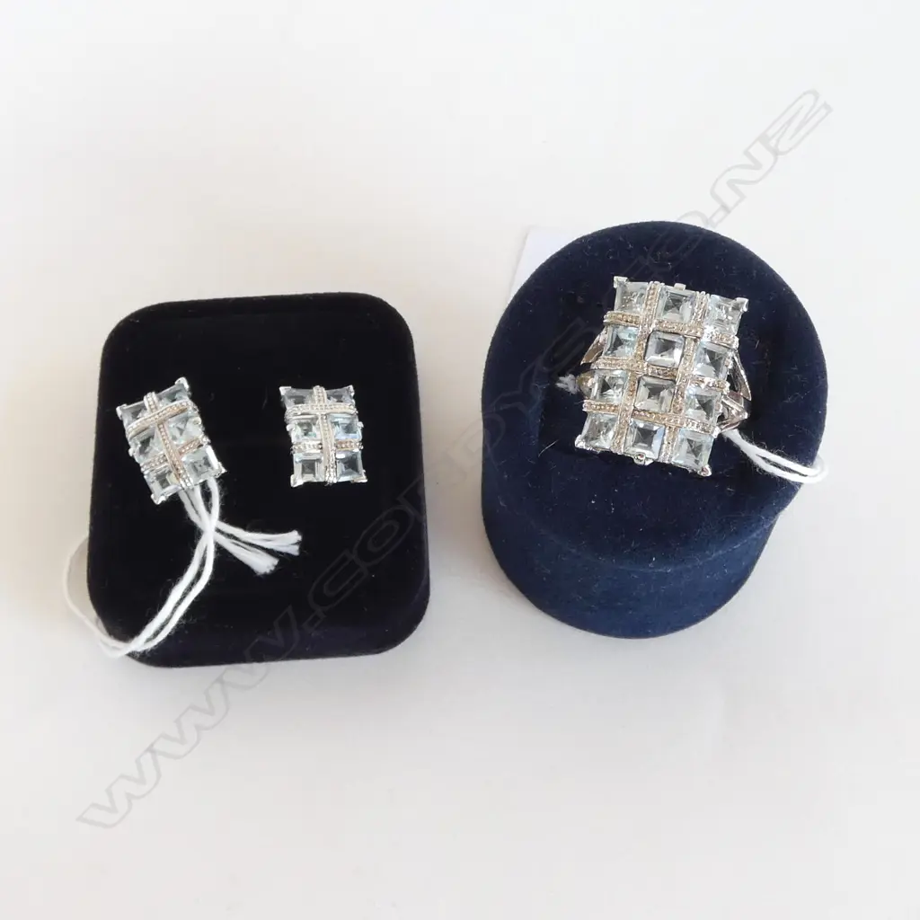 SILVER & BLUE TOPAZ SET RING & MATCHING PR EARRINGS, NEW SIZE P Image 1++