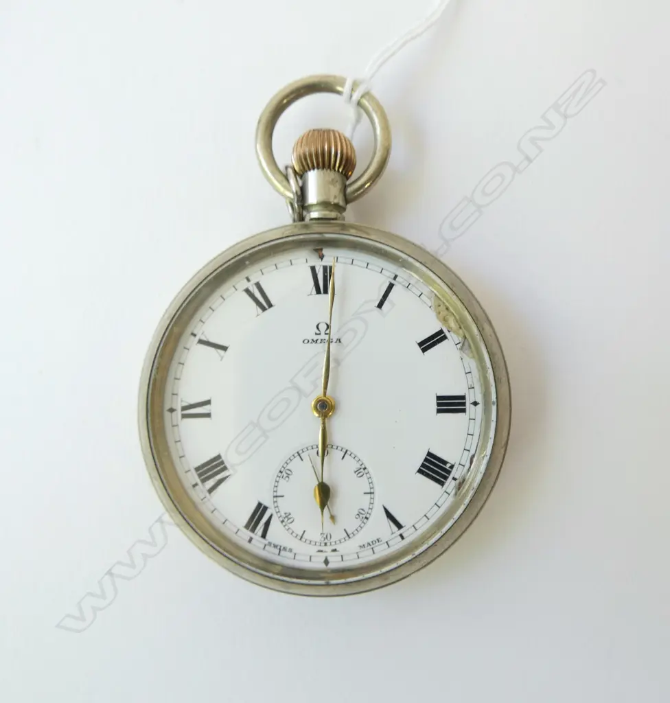 EP OMEGA POCKET WATCH (RUNNING) dial w. minor faults Image 1++