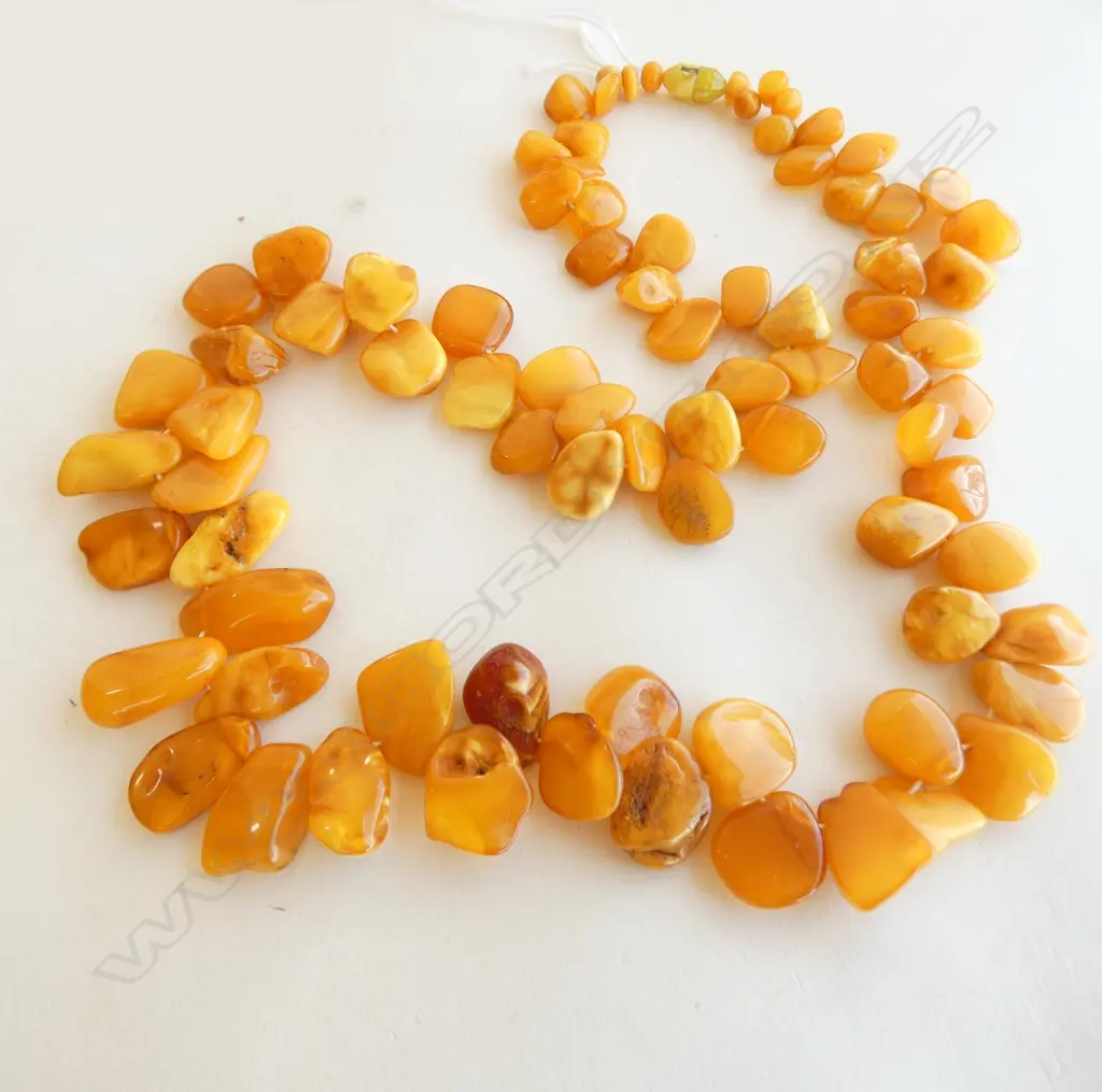 LONG BUTTERSCOTCH AMBER CHIP NECKLACE L.640mm Image 1++