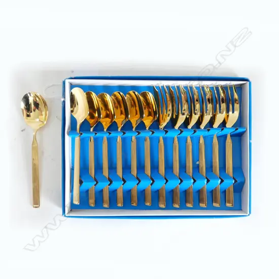 BOXED 14K GOLD PLATED TEASPOON & CAKE FORK SET