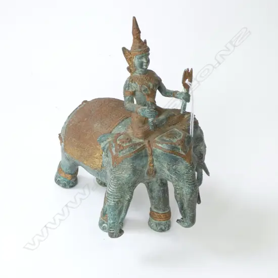 BONZE THAI ORNAMENT H.200mm