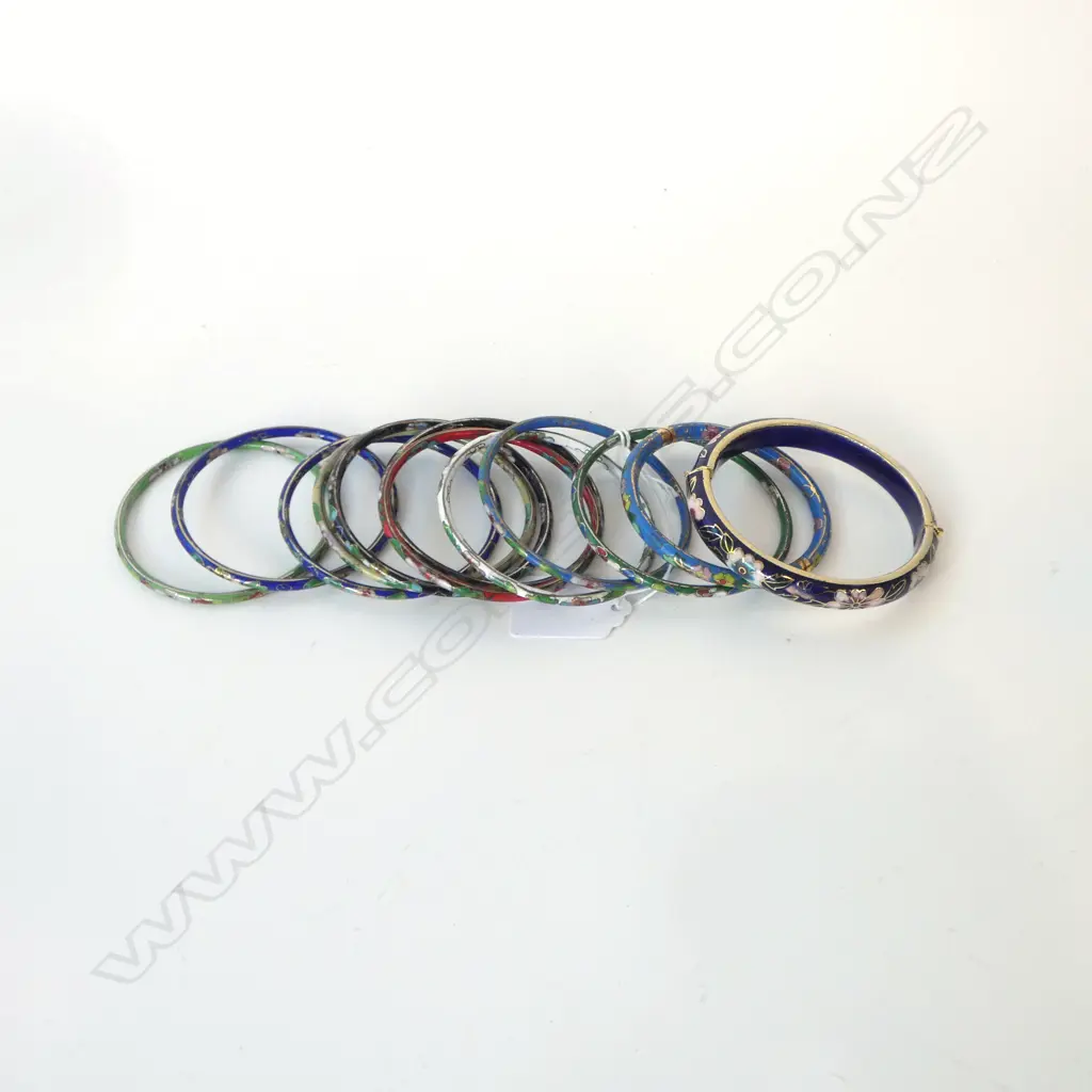 12 CLOISONNE BANGLES Image 1++