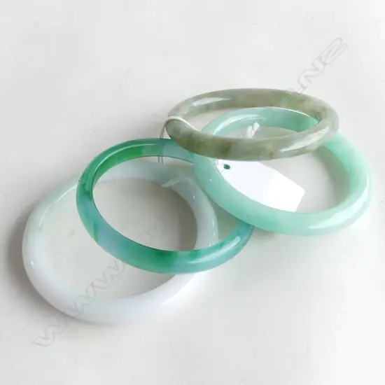 4 HARDSTONE/GLASS BANGLES Dia.50mm