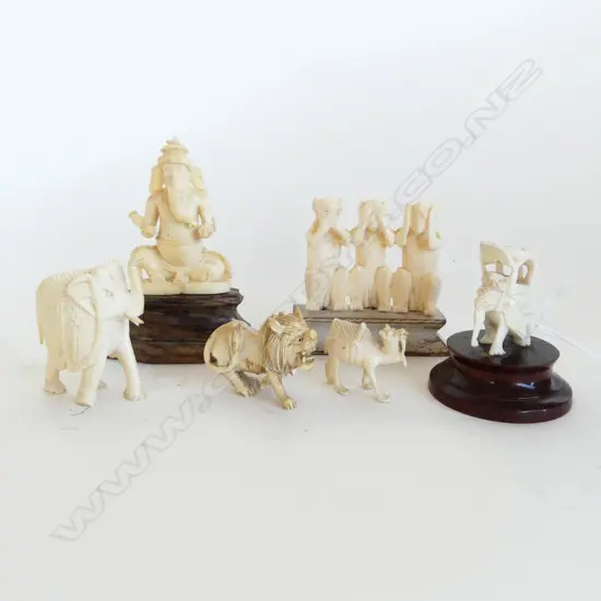 6 CARVED IVORY ANIMALS H.90mm lion leg AF