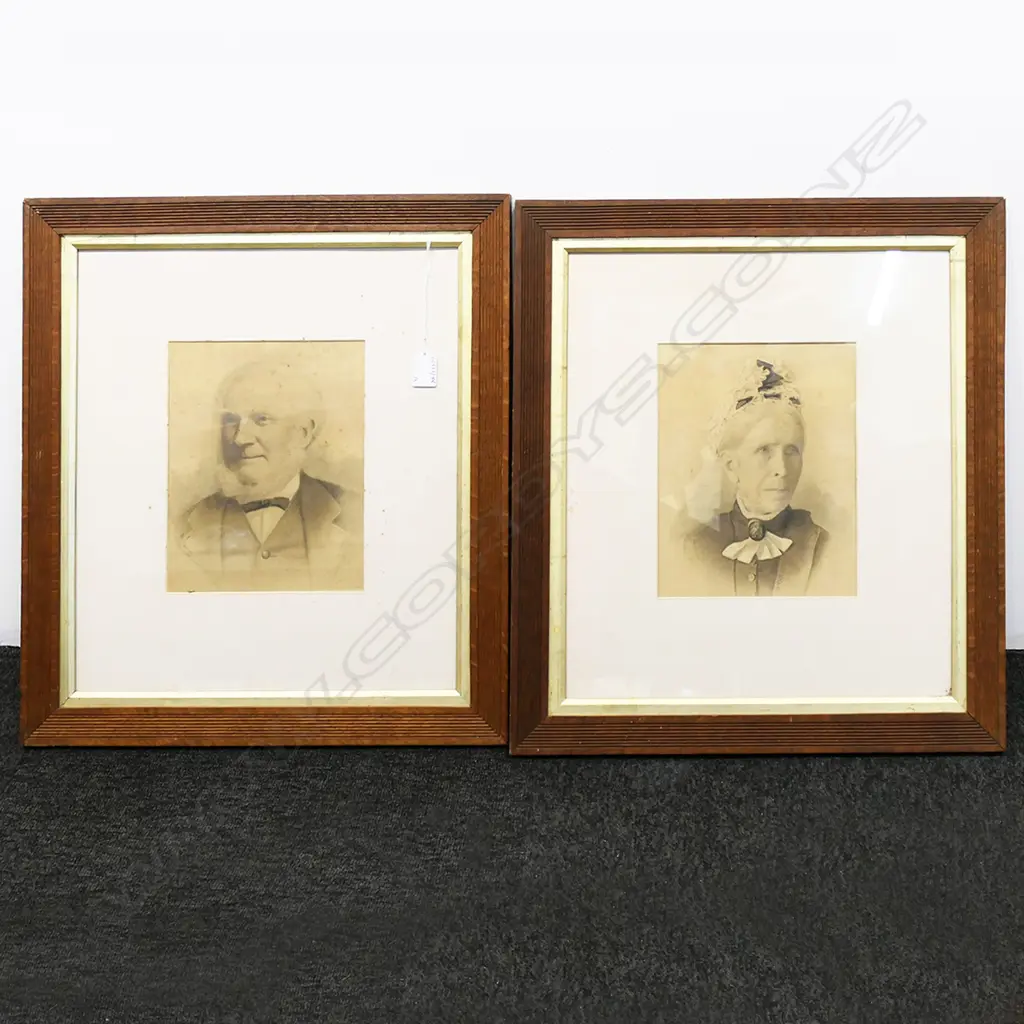 PR ANTIQUE W/CS SARA & HENRY NICCOL H540 W480MM Image 1++