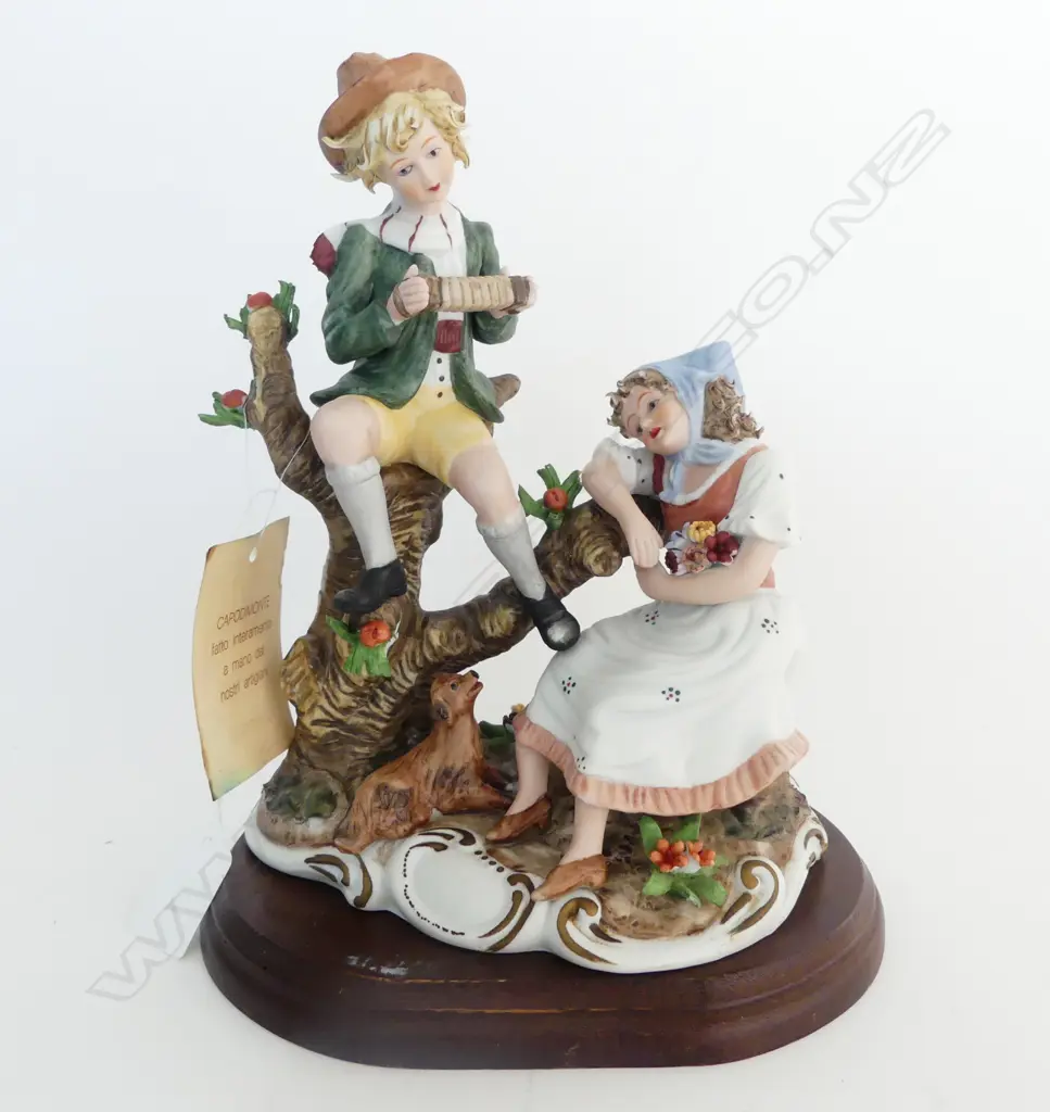 CAPODIMONTE FIGURINE H.240mm Image 1++