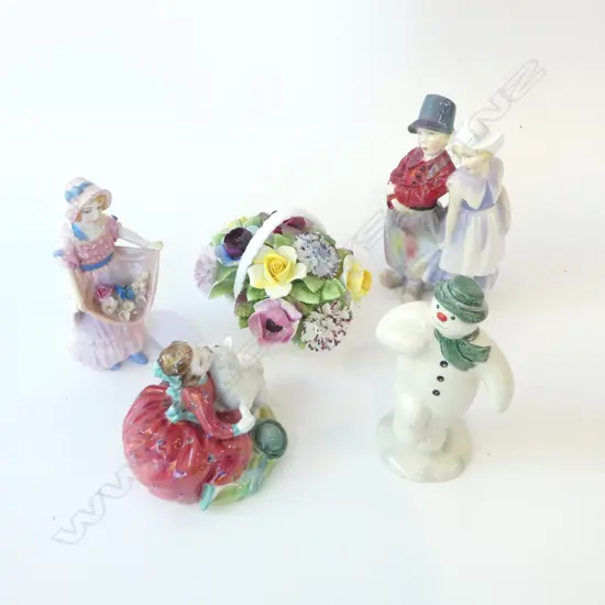 4 ROYAL DOULTON FIGURINES H.145mm + BASKET OF FLOWERS...