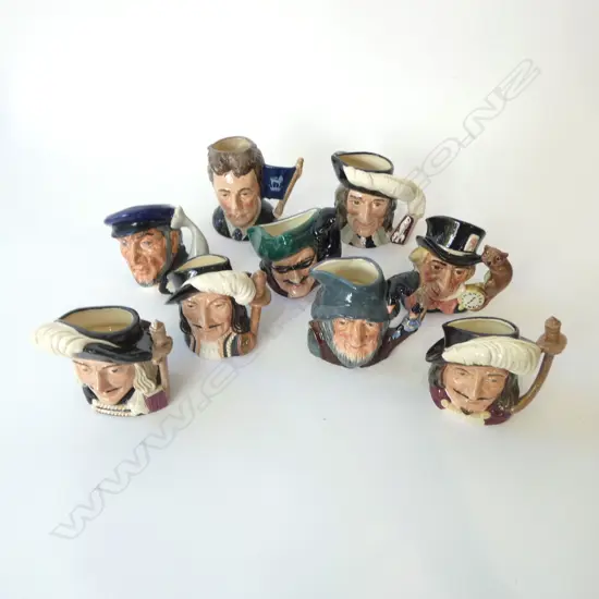 9 ROYAL DOULTON CHARACTER JUGS H.105mm
