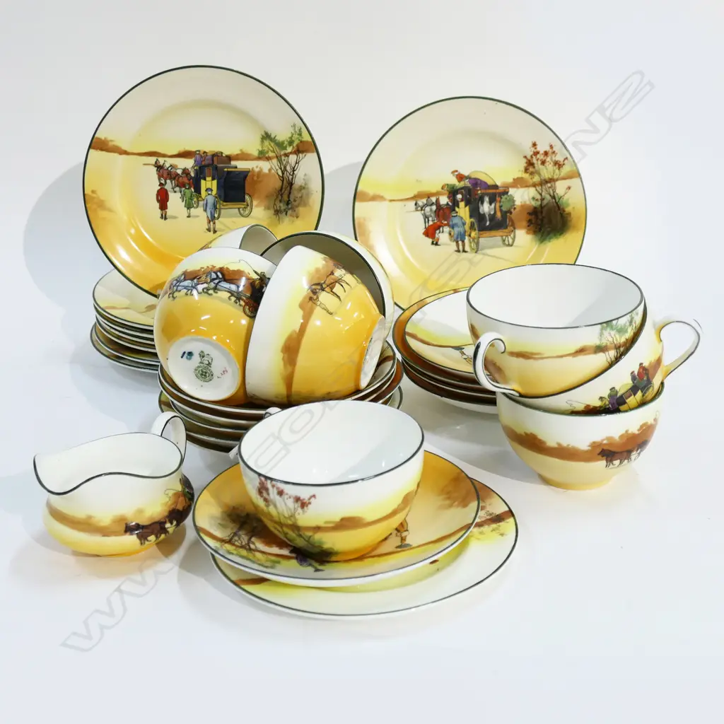 29 ASST ROYAL DOULTON CUPS/SAUCERS/PLATES Image 1++