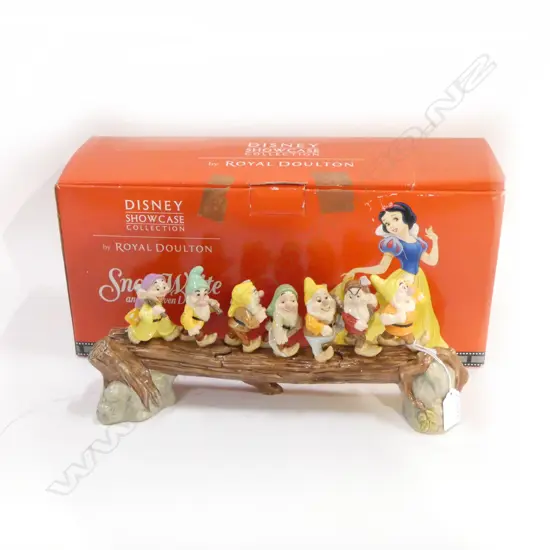 ROYAL DOULTON 'HEIGH HO' 7 DWARFS ON LOG L.340mm, BOXED