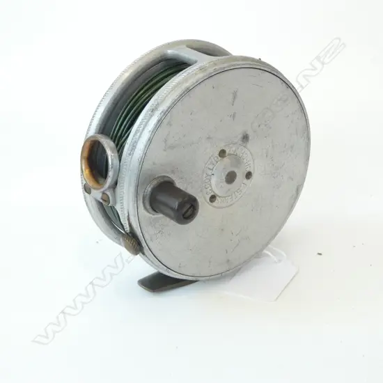 VINTAGE F STEANS & CO CHRISTCHURCH TROUT REEL DIA 100MM