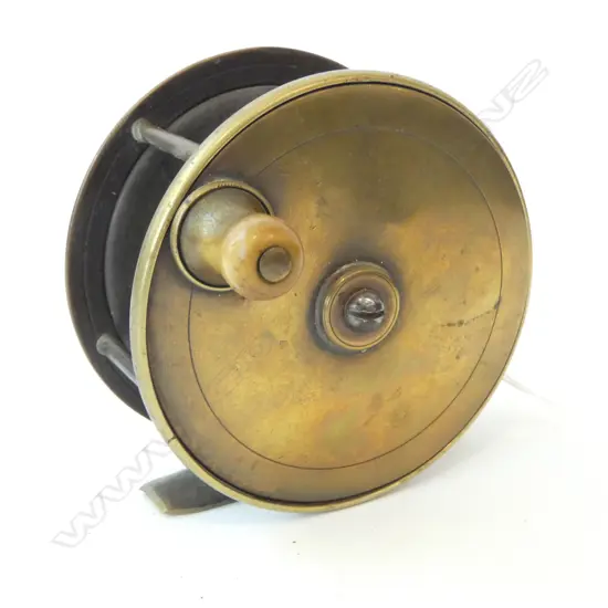 ANTIQUE BRASS FRESH WATER GAME FISHING REEL DIA100MM