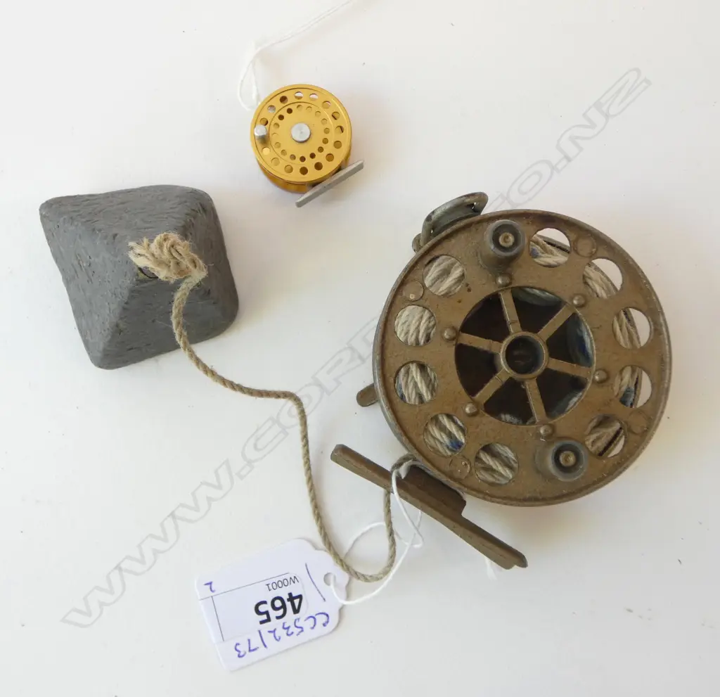 VINTAGE THE WEY MARK 1 REEL DIA 70MM & MINITURE ALLUMINIUM REEL DIA30MM Image 1++