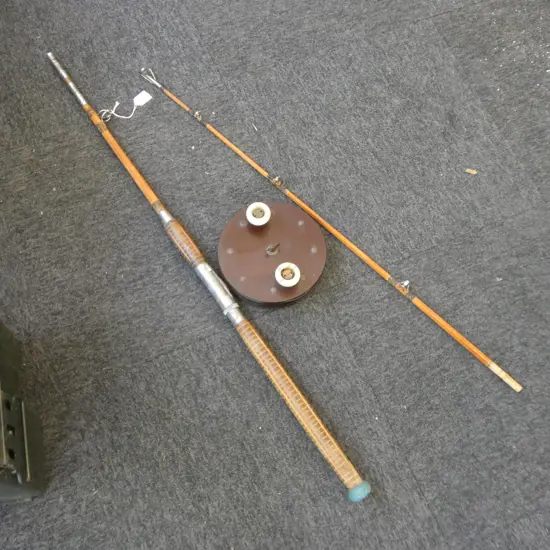 LARGE VINTAGE 2PC  CANE & REEL SALMON FISHING ROD L1930