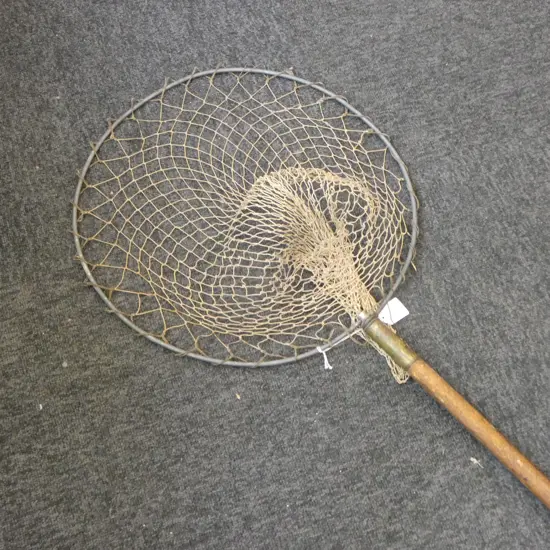 VINTAGE LONG REACH BRASS & IRON FISHING  NET L1980MM DIA 400