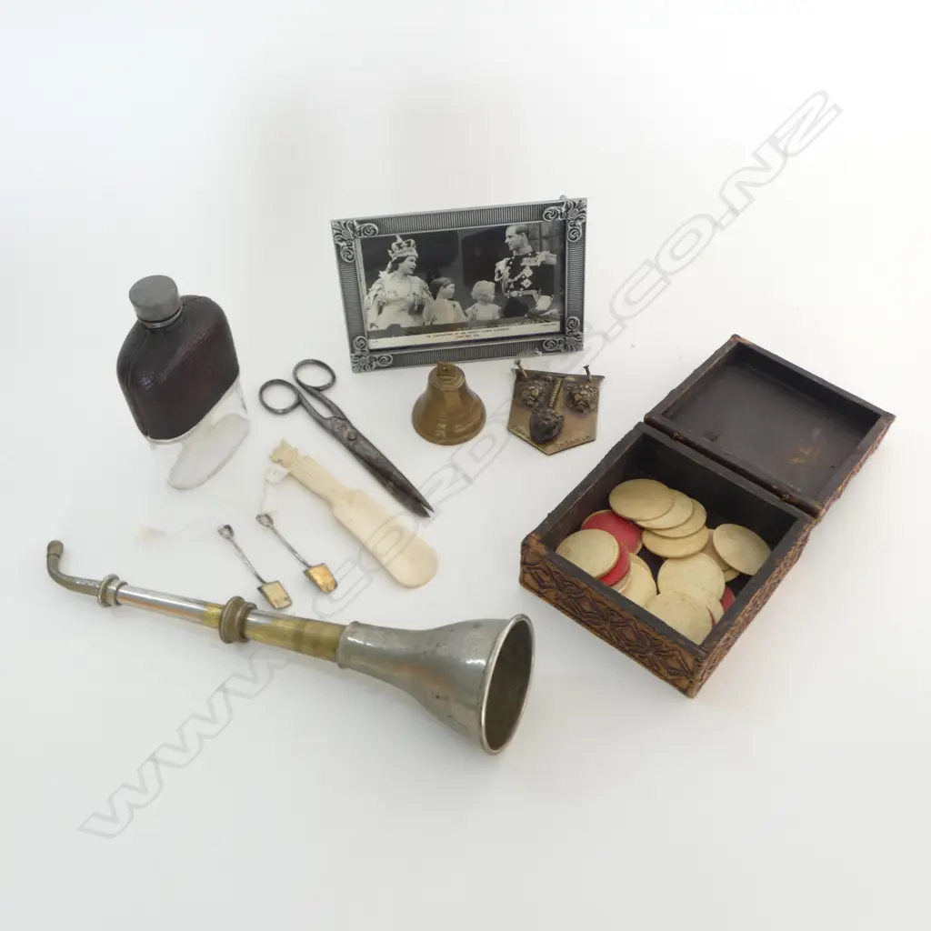 ASST ESTATE COLLECTABLES: expanding ear trumpet + ivory gaming counters + hipflask + knocker + photo + bell etc  Image 1++