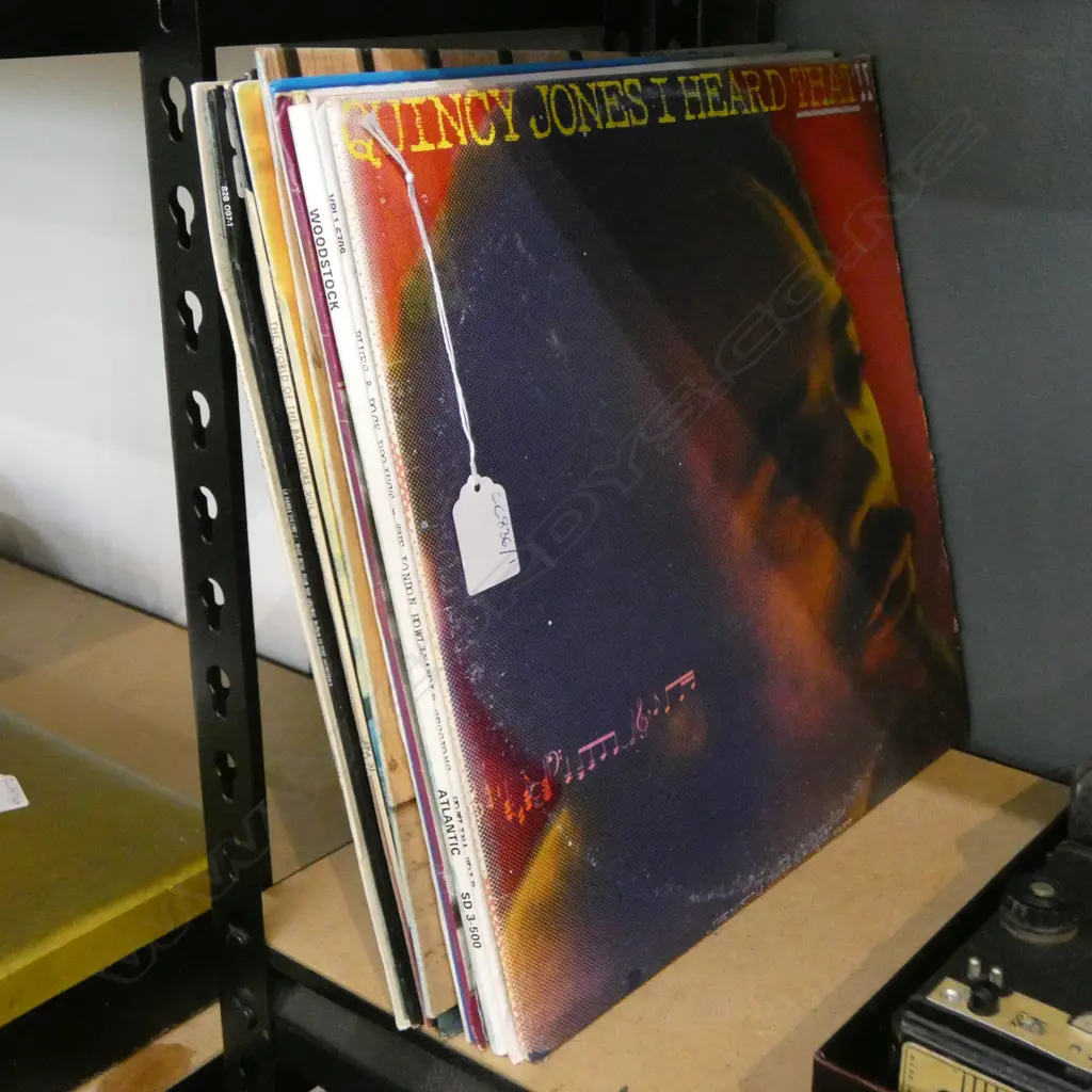 ASST. RECORDS; QUINCY JONES, WOODSTOCK, U2, WILLIE NELSON Image 1++