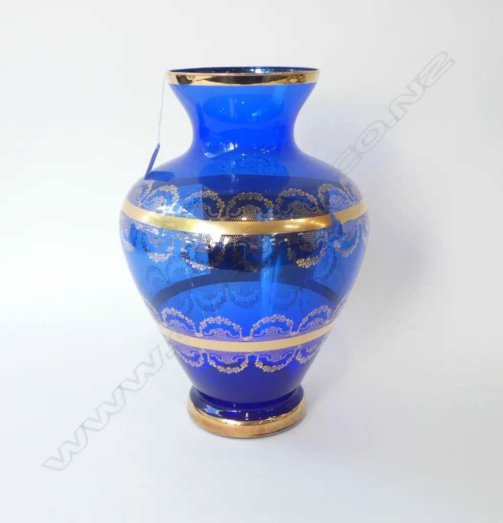 LG BLUE VENETIAN GLASS VASE H.370 Image 1++