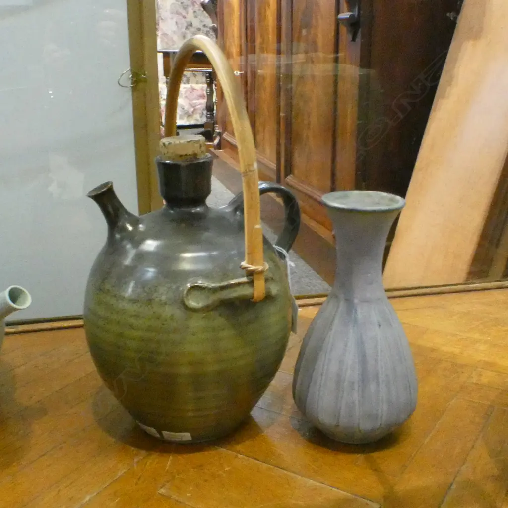 WAIMEA POTTERY TEAPOT H.330mm handle repaired + MICHAEL BLOCK VASE H.205mm Image 1++