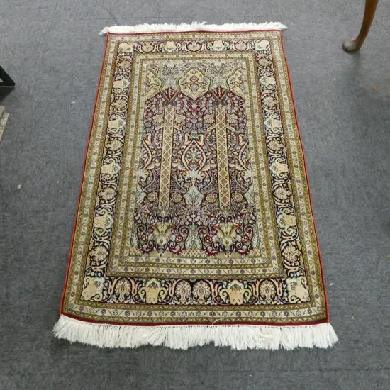 HAND KNOTTED SILK PRAYER RUG 1280x790mm