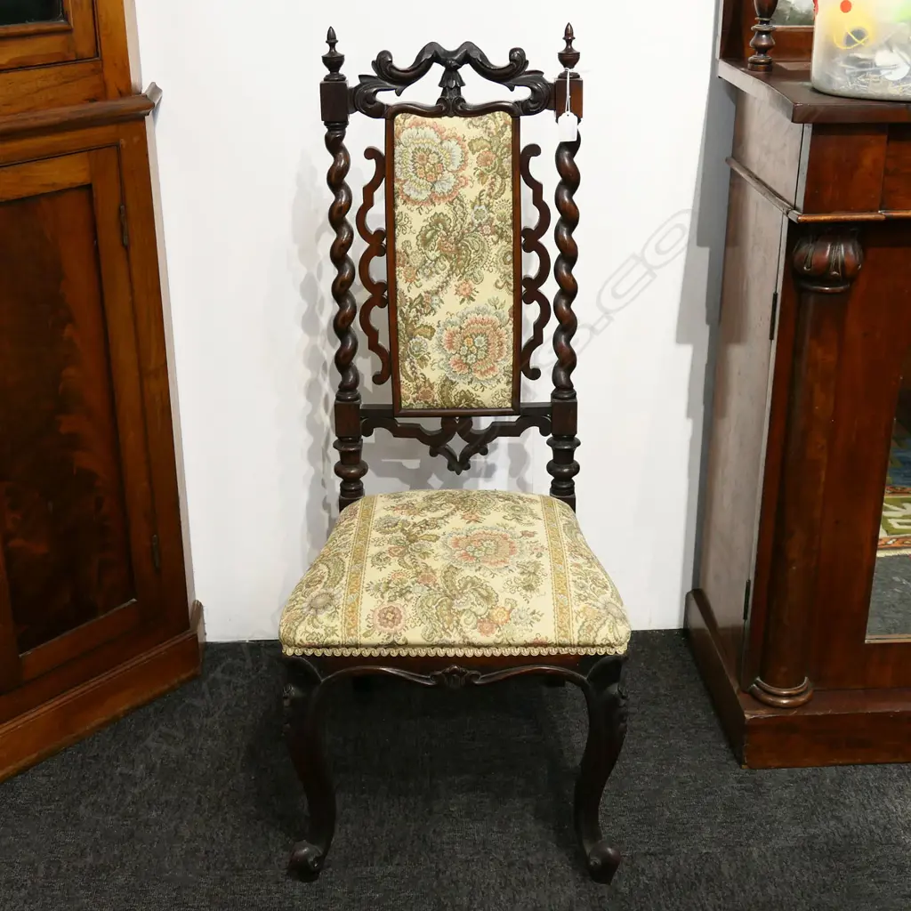 ANTIQUE JACOBEAN STYLE DINING CHAIR Image 1++