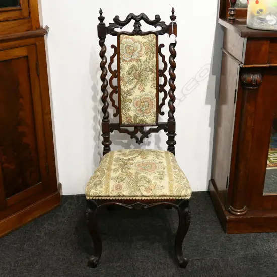 ANTIQUE JACOBEAN STYLE DINING CHAIR