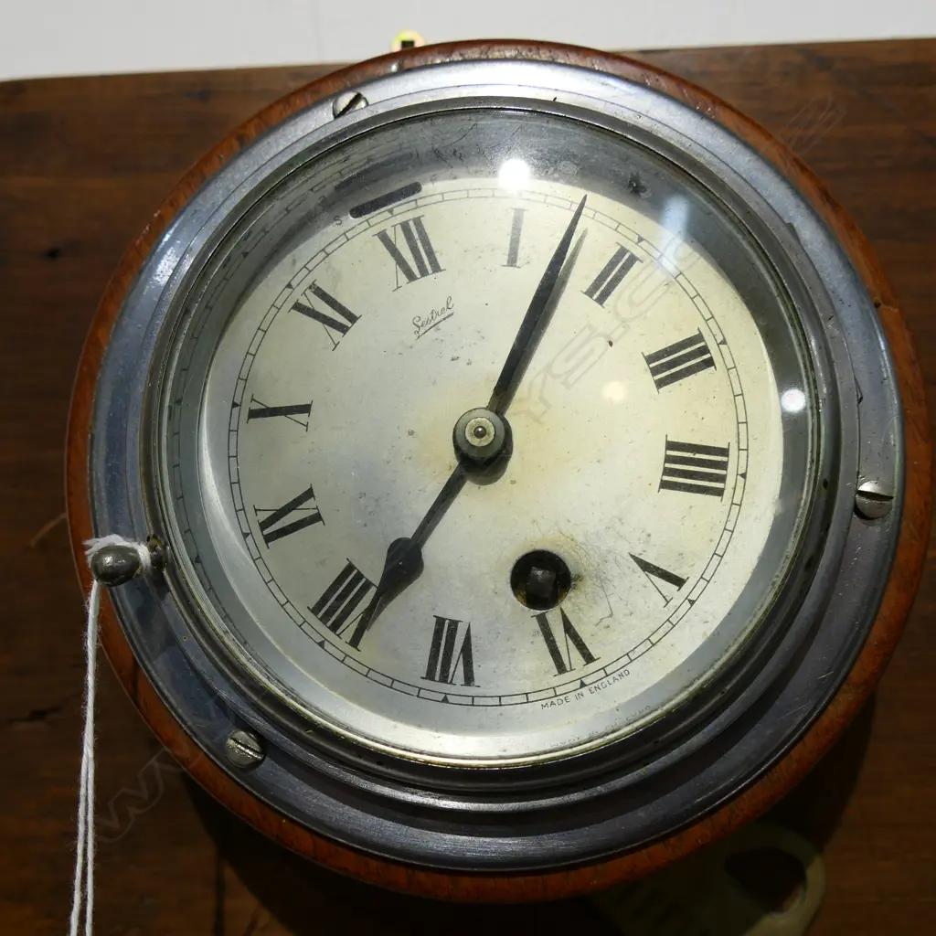 VINTAGE WALL MOUNTED SHIPS CLOCK & BAROMETER L600MM Image 1++