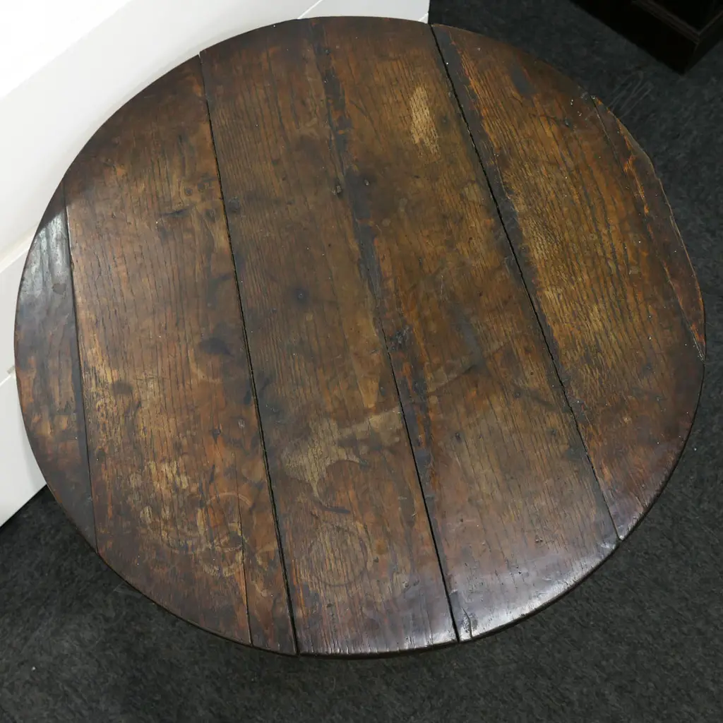 c.1760 GEORGE II OR III COUNTRY OAK PLANK TOP WINE TABLE some faults Dia.690mm. Image 1++