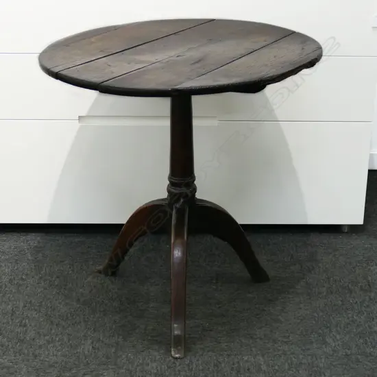 c.1760 GEORGE II OR III COUNTRY OAK PLANK TOP WINE TABLE some faults Dia.690mm.