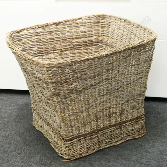 LG WOVEN BASKET 620x580x510mm