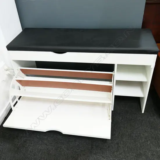 SHOE STORAGE BENCH SEAT WITH HINGED LID H 560 W 990 MM