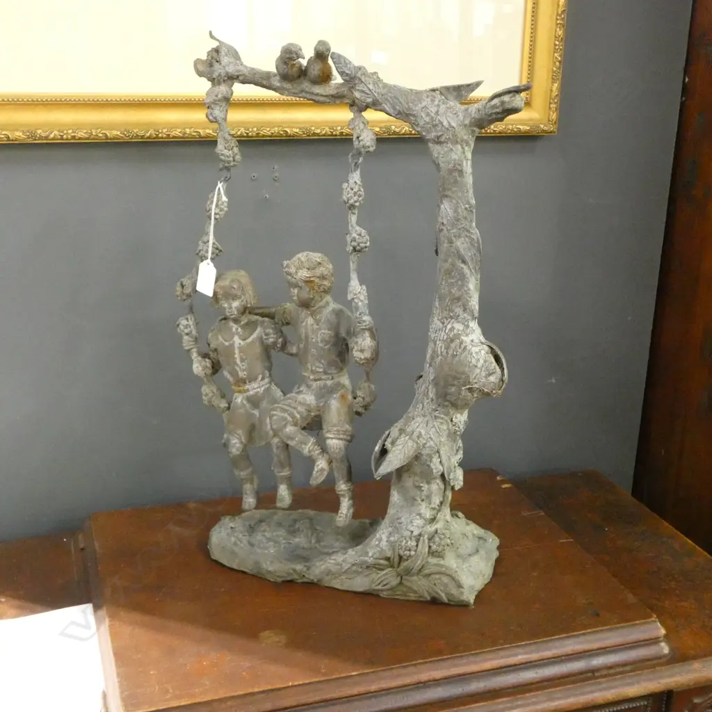 SPELTER COUPLE ON A SWING H.550mm Image 1++