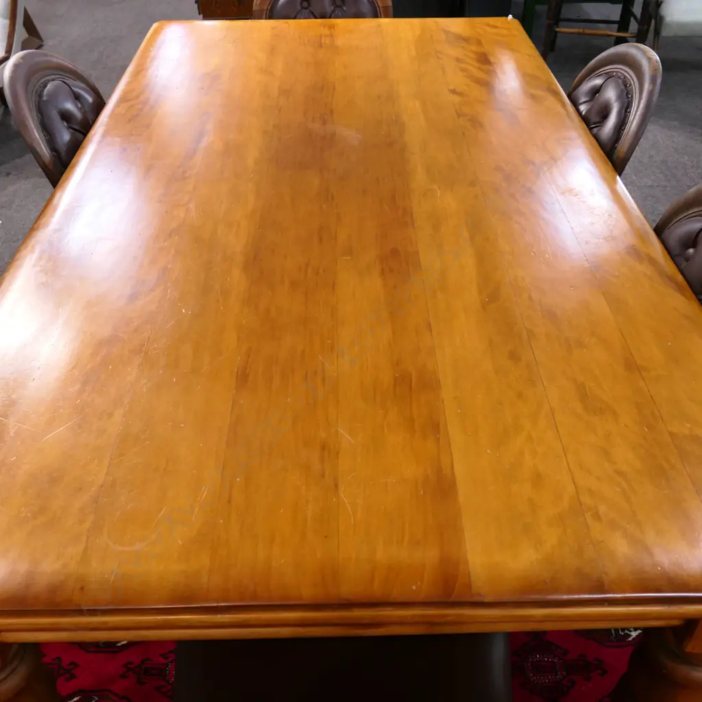 VICTORIAN STYLE DINING TABLE 1950x1080x770mm Image 1++