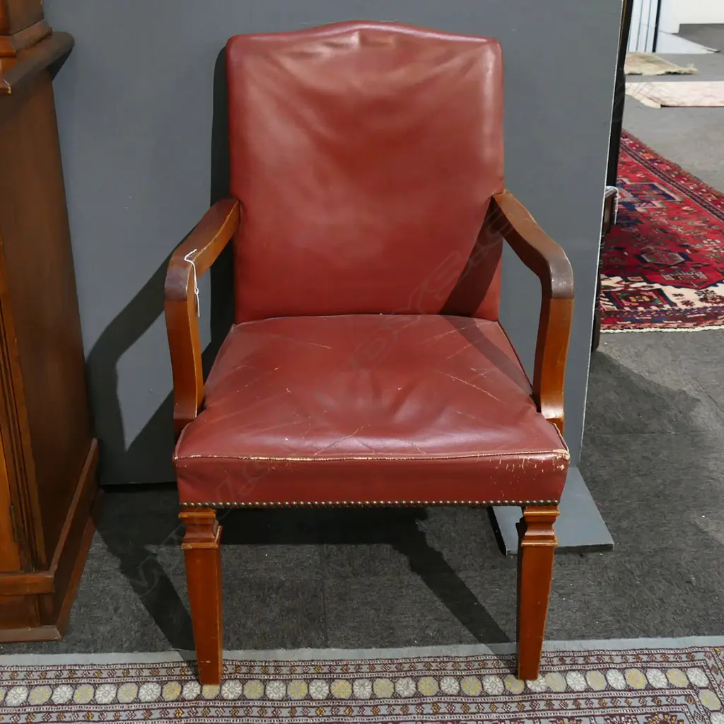 RED LEATHER ARMCHAIR Image 1++